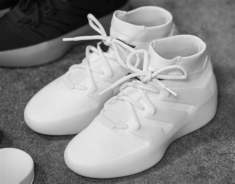 adidas schuhe affe|Adidas Fear of God Athletics 2 Basketball Sneaker .